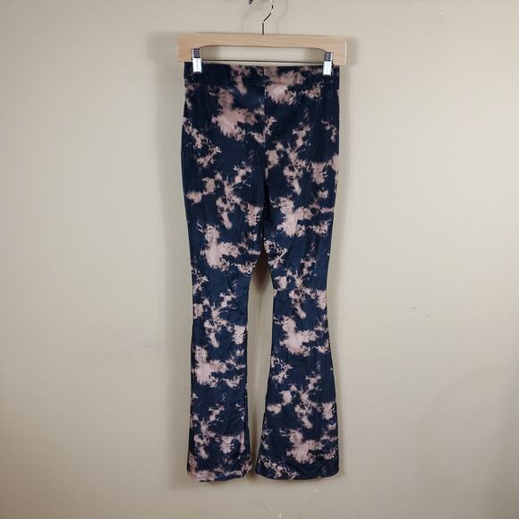 TOPSHOP Tie Dye Velvet Flare Trousers Size 6P - Picture 7 of 10